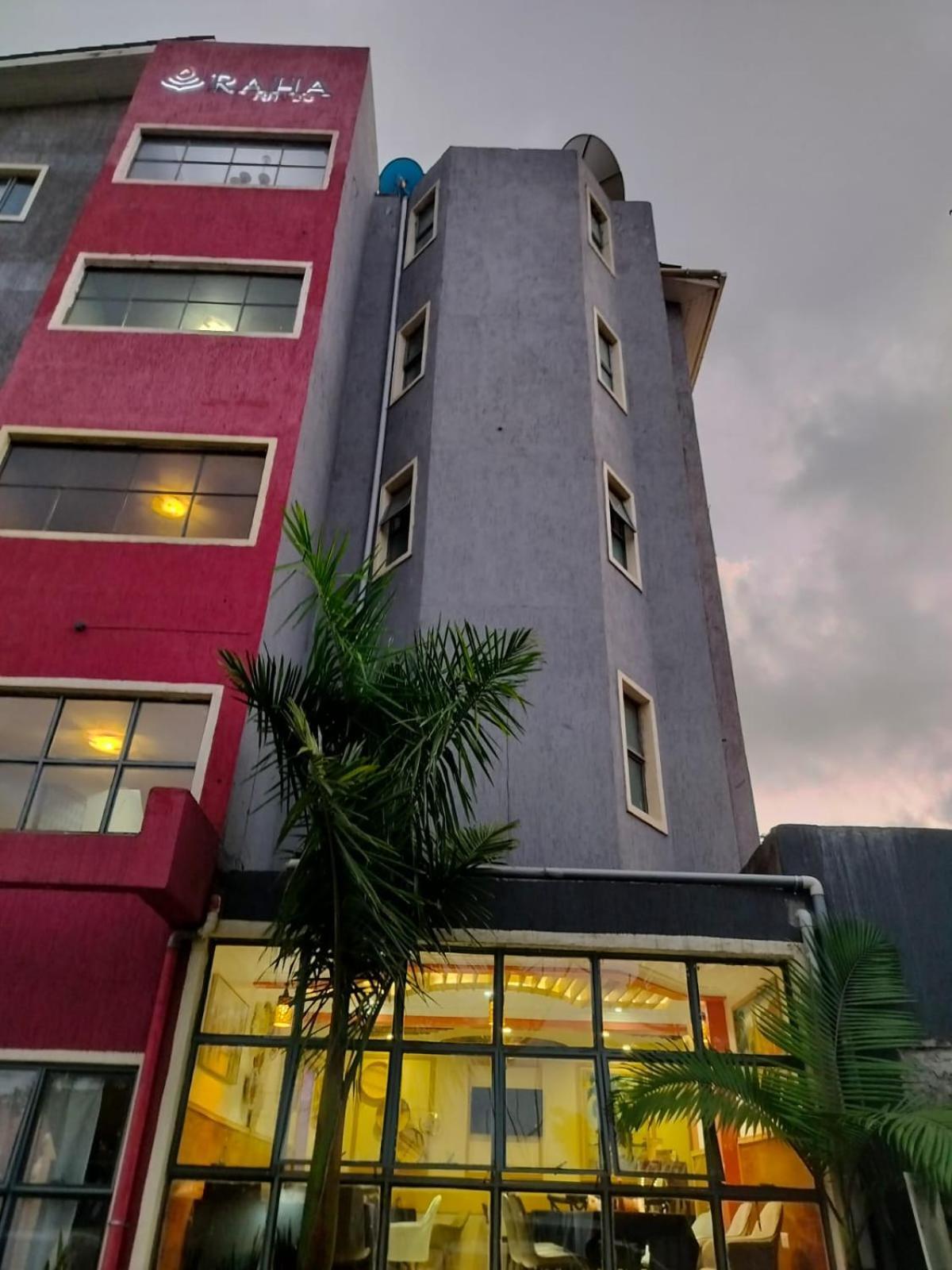 Raha Hotel & Suites Nairobi Zewnętrze zdjęcie